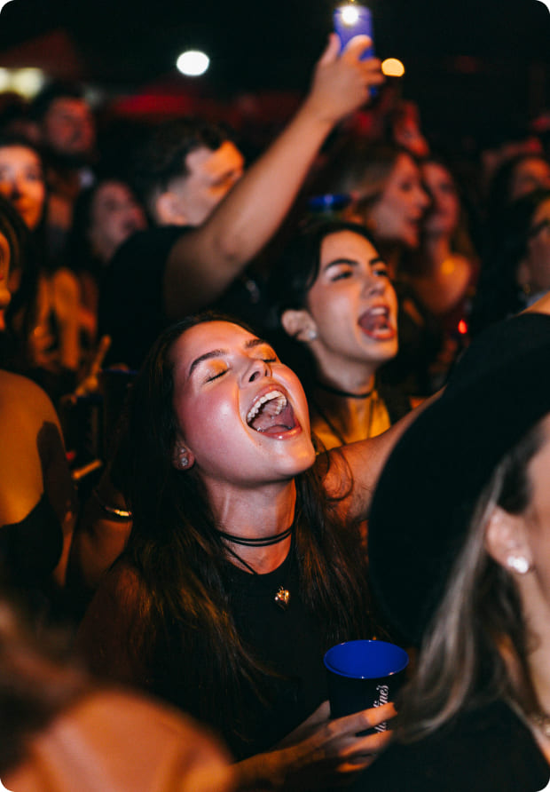 Público curtindo o evento