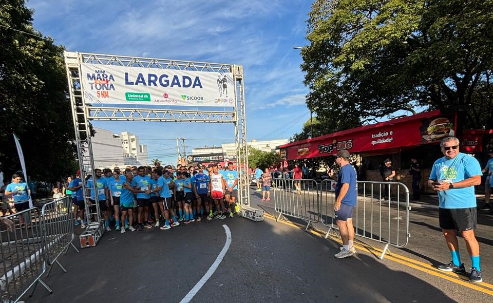 Largada da Minimaratona de Passos