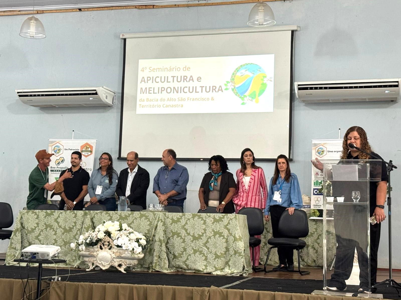 4º Seminário de Apicultura e Meliponicultura da Bacia do Alto São Francisco e Território da Canastra