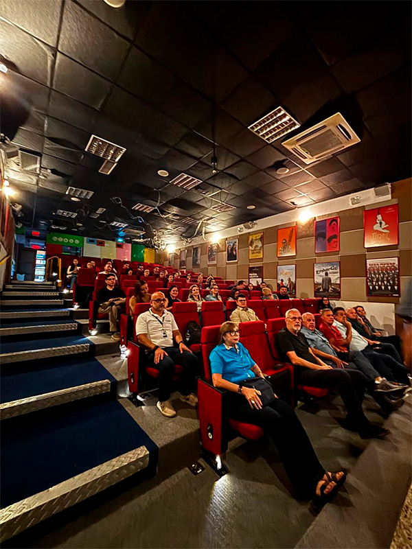 Público acompanha a apresentação do Projeto Rumo Estratégico 2026