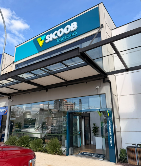 Sicoob Transcredi inaugura novo espaço em Canoas/RS