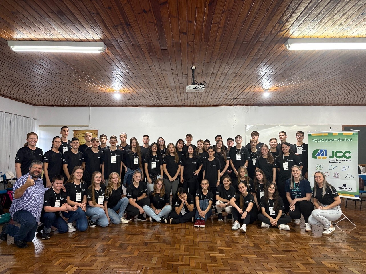 Programa Mulheres Cooperativistas e o JCC – Jovens Cooperativistas Catarinenses
