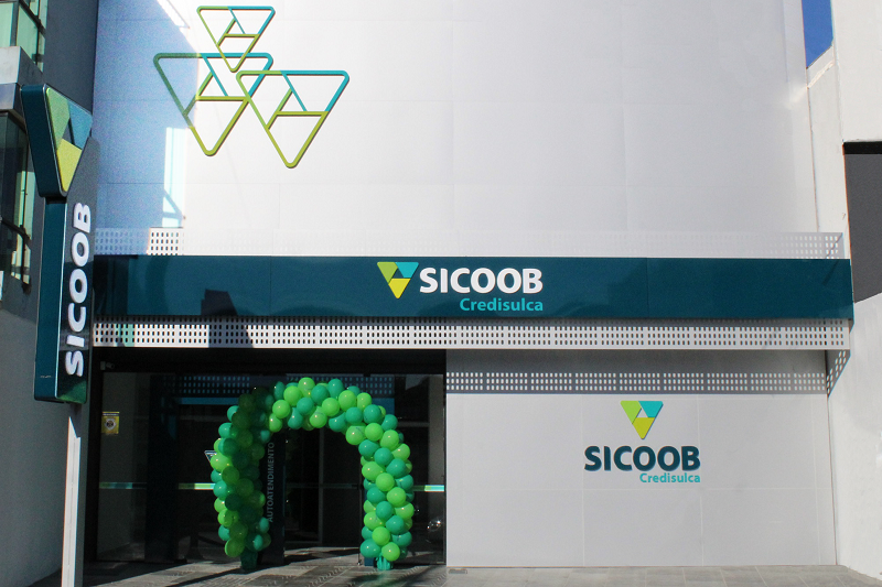 Torres recebe agência do Sicoob Credisulca