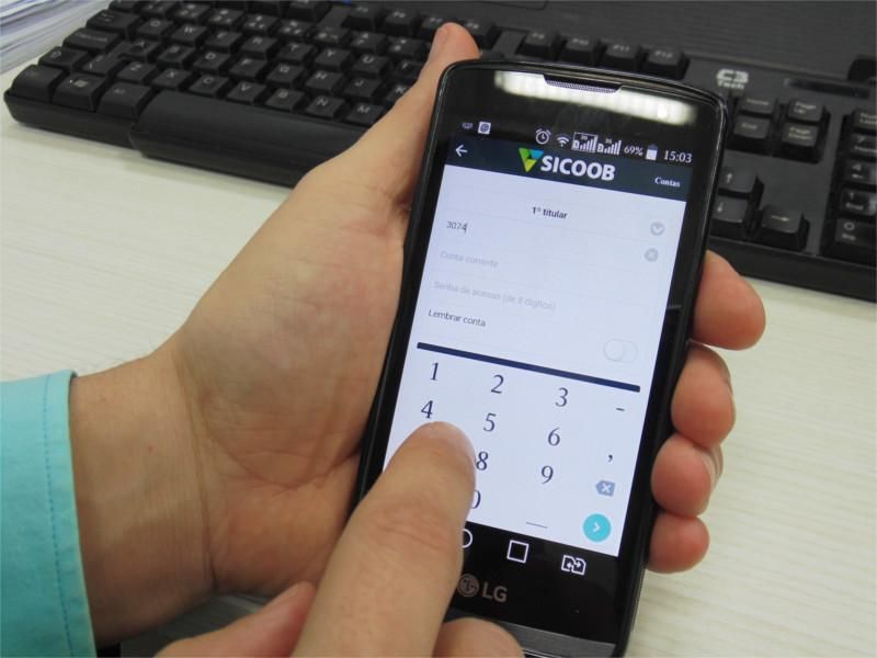 Aplicativo do Sicoob é eleito melhor do país pelo Prêmio Relatório Bancário