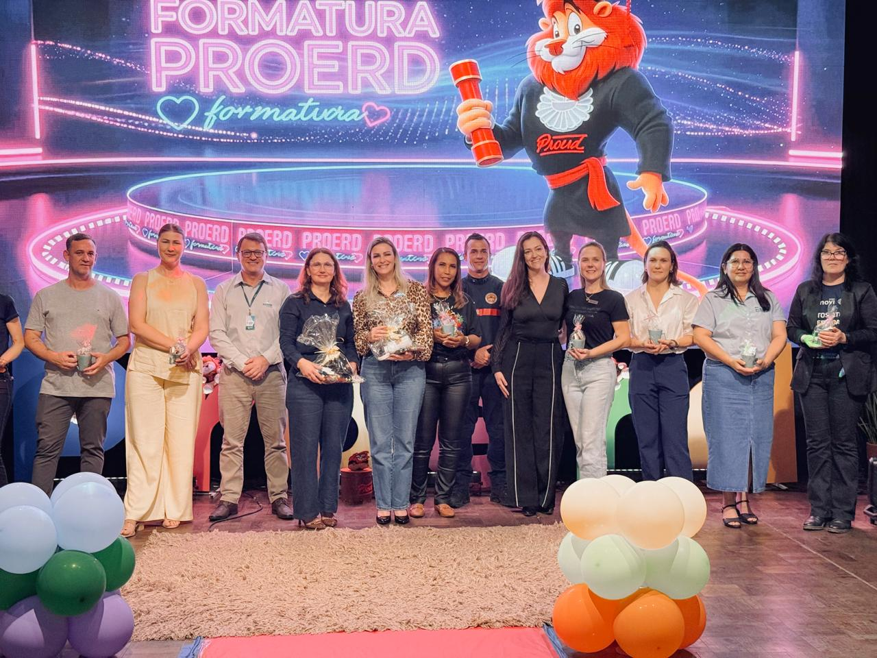 Cooperativa contribuiu com a decoração do espaço e com a doação de uma bicicleta, sorteada entre os estudantes participantes