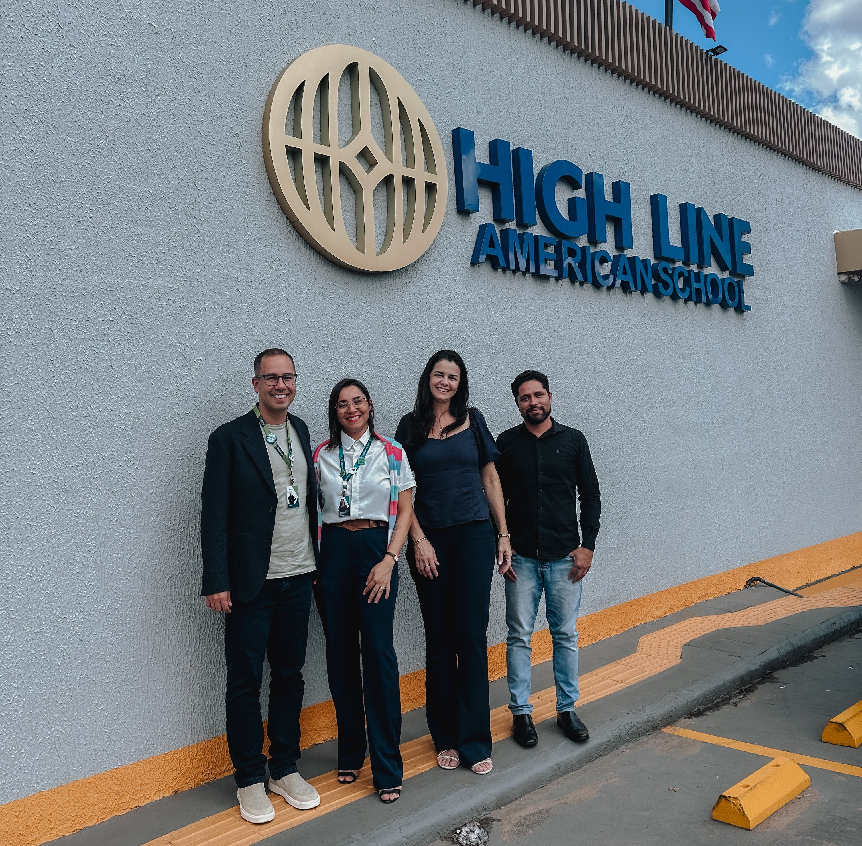 Parceria entre Sicoob Credijur, Sicoob Nova Central e High Line American School