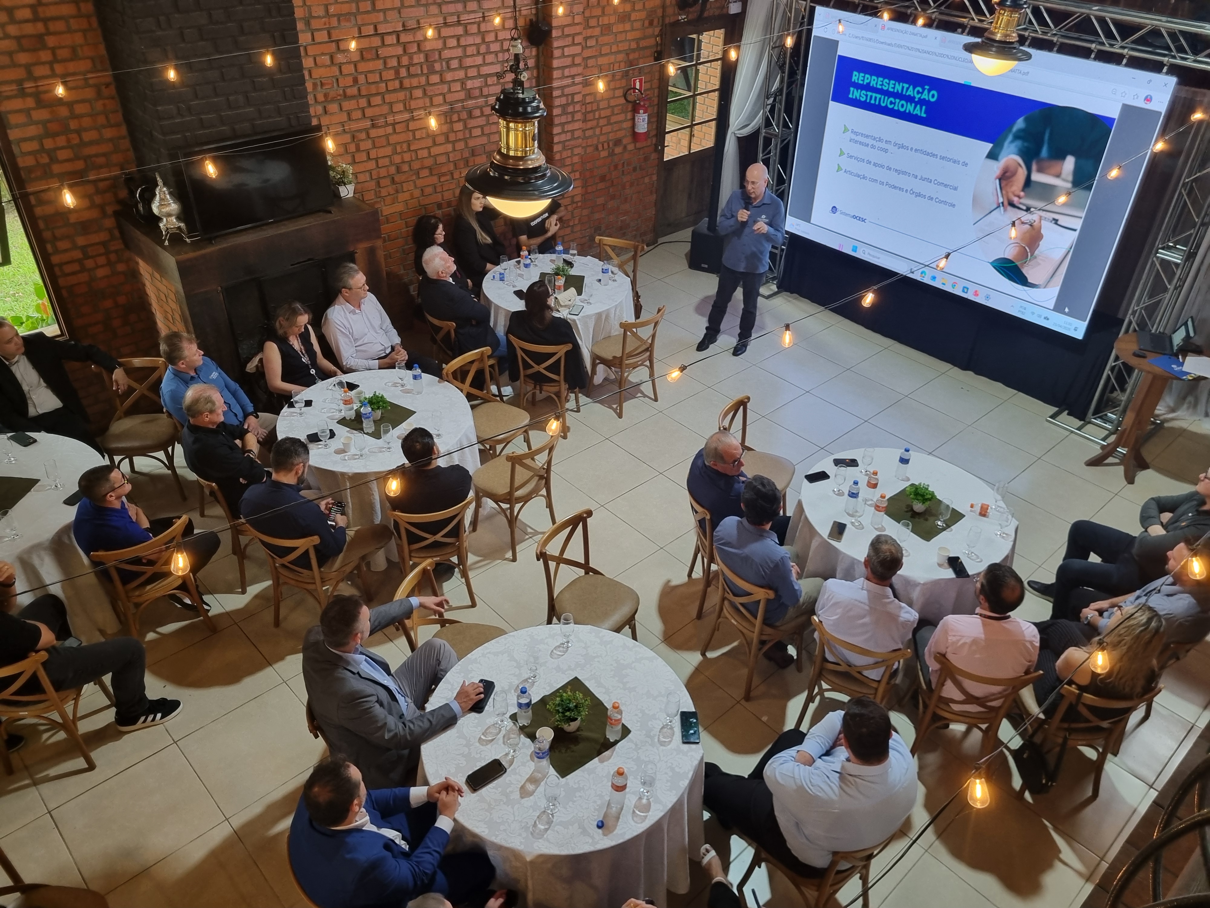 Evento foi realizado em Lontras com lideranças das cooperativas
