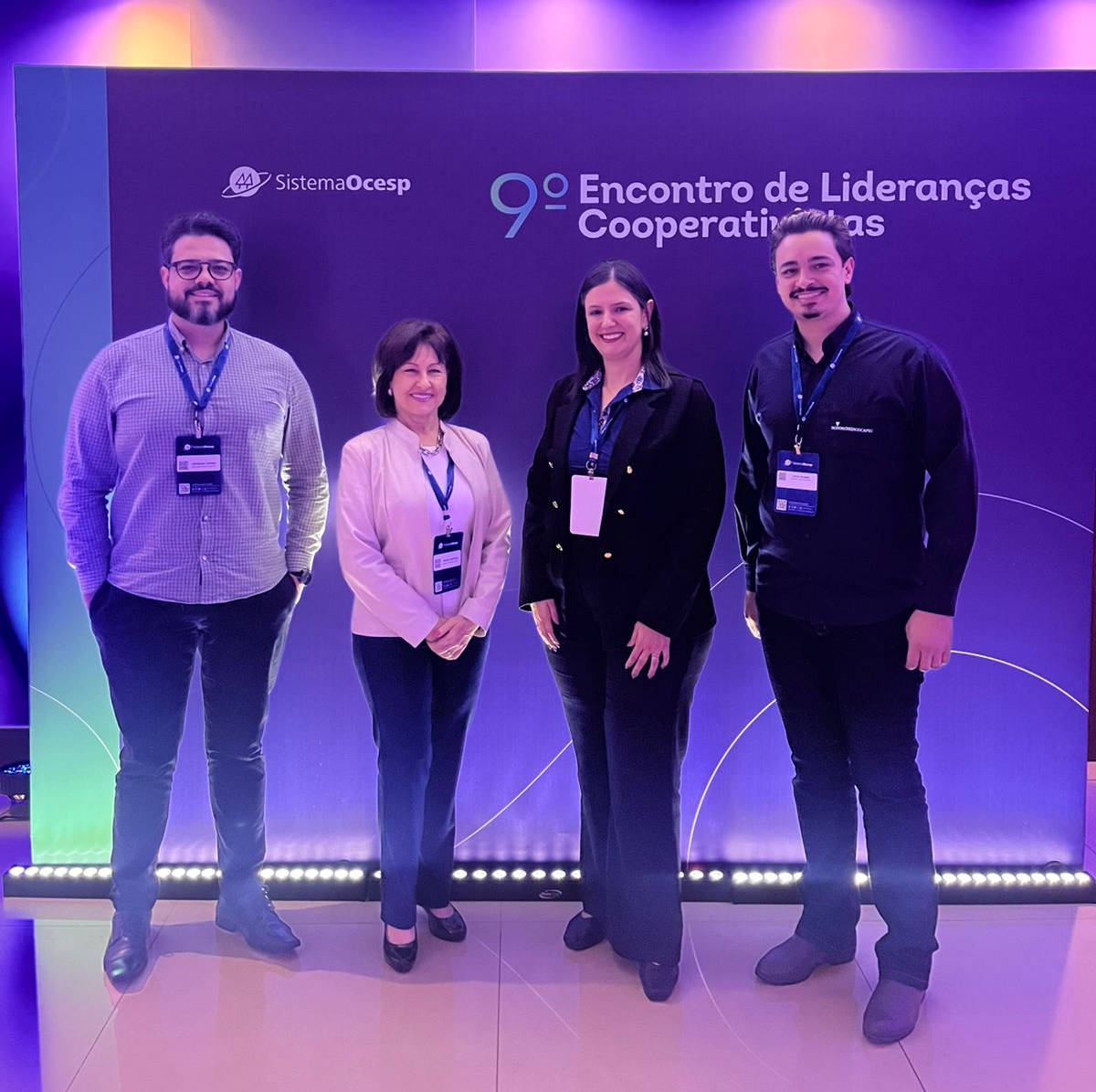 Estiveram presentes a diretora Presidente Ednéia Brentini de Almeida, o diretor de Negócios Douglas Cintra, a diretora de Riscos e Controles Gabriela Siqueira e o Gerente de Pessoas, Comunicação e Sustentabilidade Lucas Mendes.
