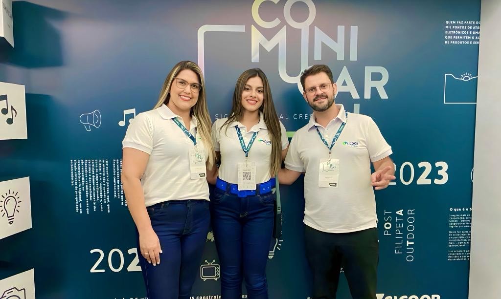 pessoas que participaram do evento Comunicar da Crediminas