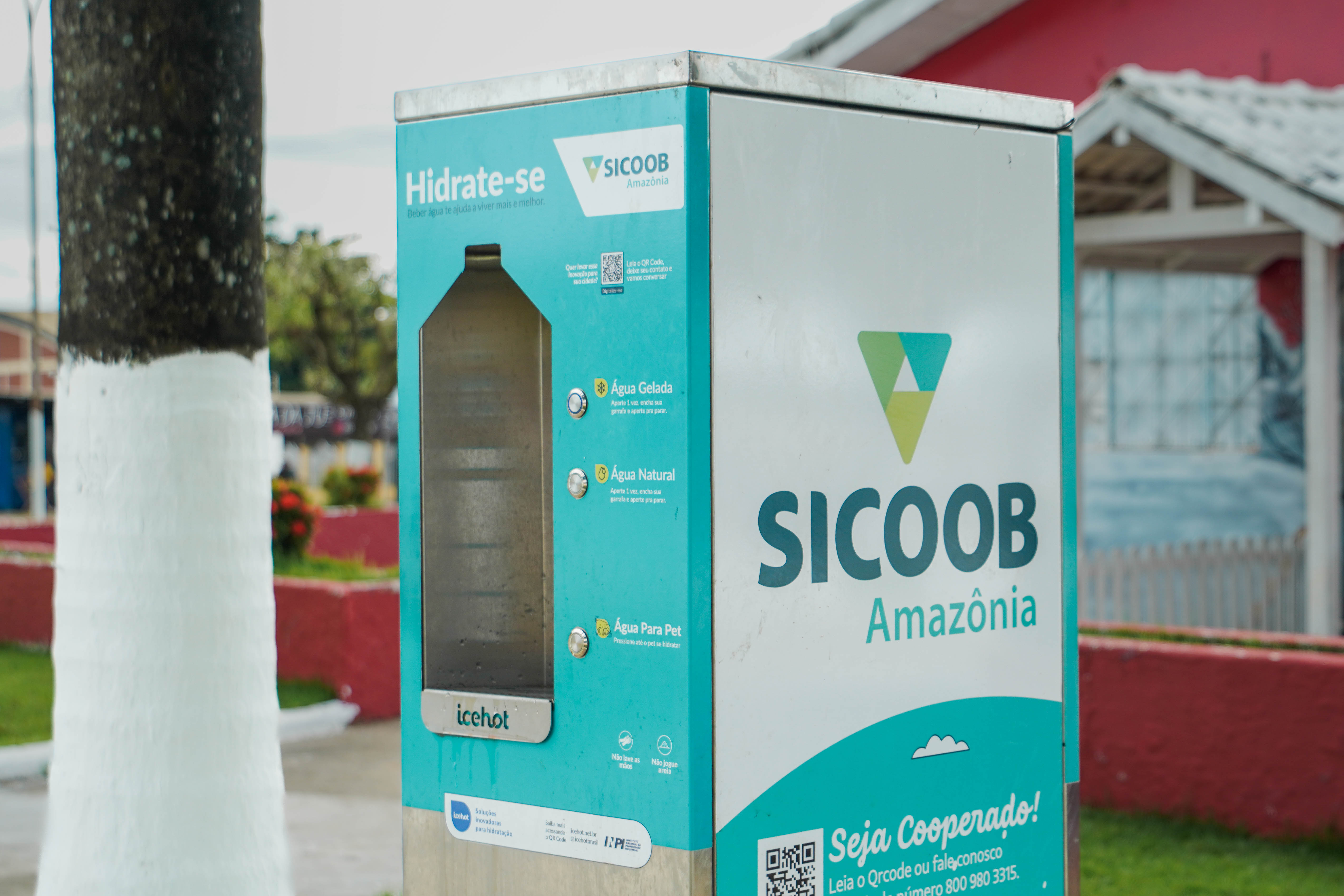 Sicoob Amazônia doa Estação de Hidratação gratuita à cidade de Buritis, levando mais saúde e bem-estar à população