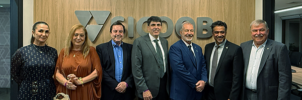 Cecresp recebe lideranças do Cooperativismo