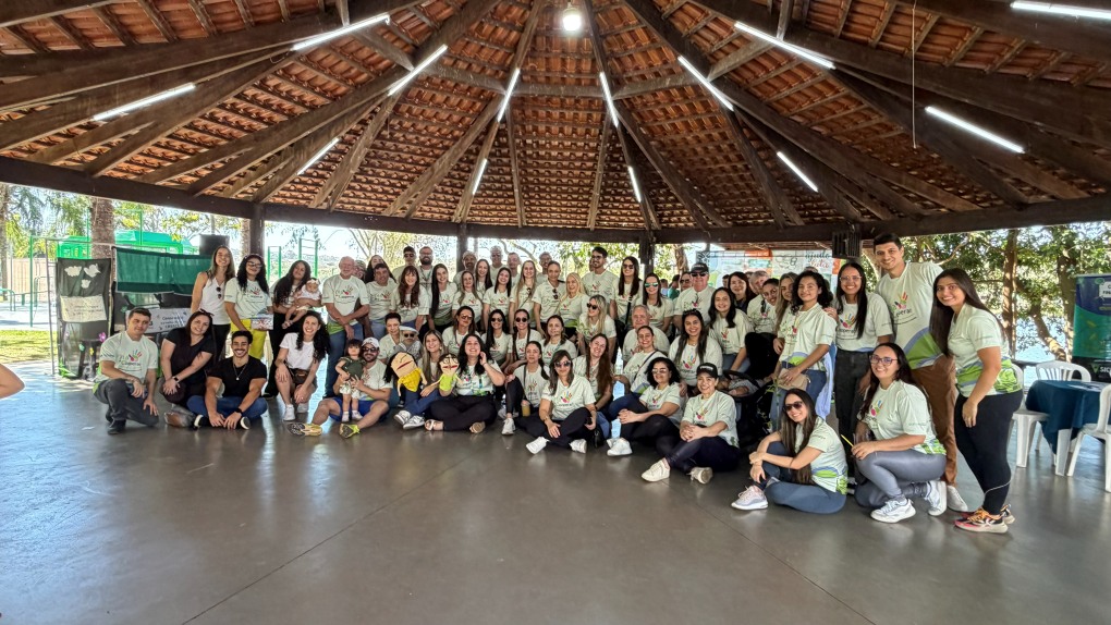 Voluntários das oito cooperativas de Uberlândia